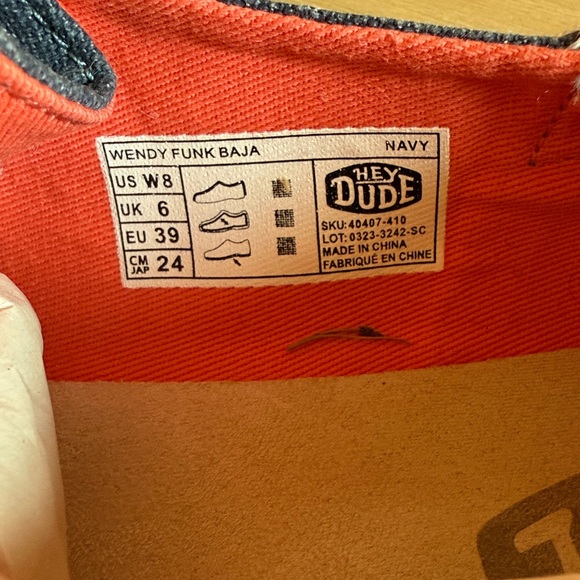 HEY DUDE WOMENS WENDY FUNK BAJA DENIM LOOK SLIP ON WALKING SHOE CASUSL SZ 8 - Picture 9 of 12